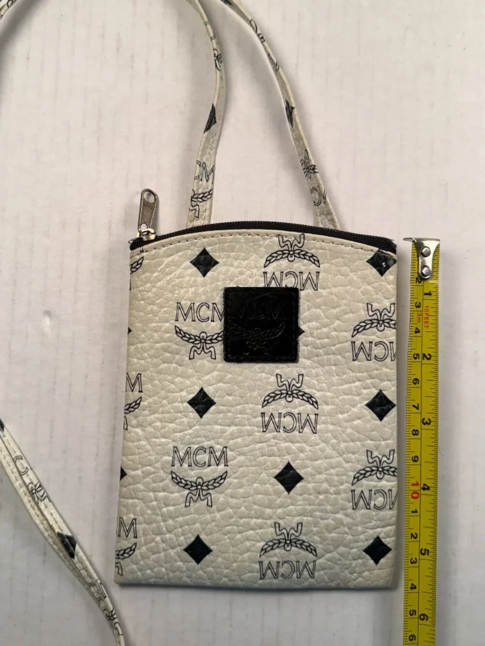 VINTAGE 80'S POUCH - Picture 4 of 5